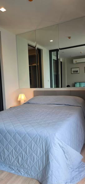 bedroom and room interior of Kawa Haus