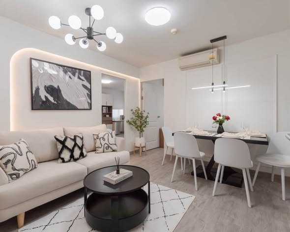 living room and room interior of Kensington Bearing