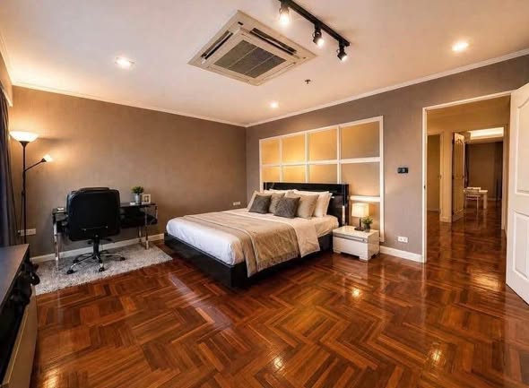 bedroom of Kiarti Thanee City Mansion