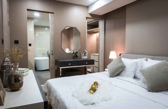 bedroom and bathroom of Klass Lang Suan