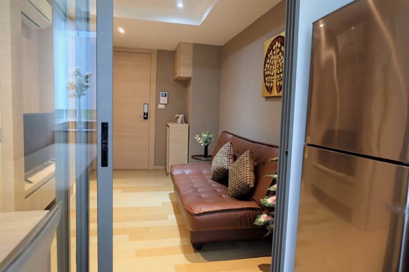 Klass Silom Condo