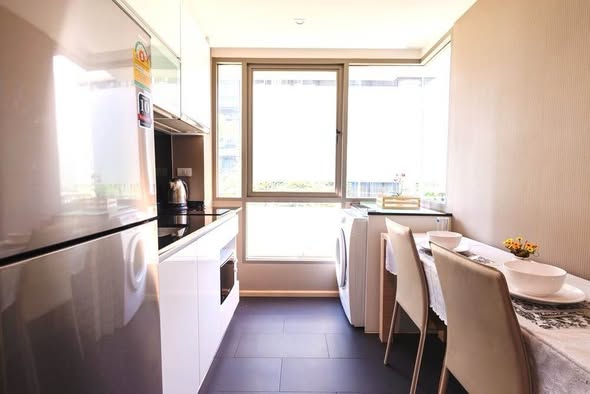 Klass Silom Condo