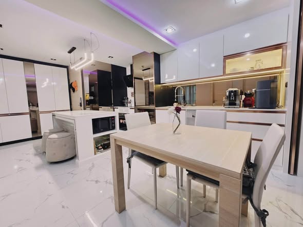 kitchen of Klass Silom Condo