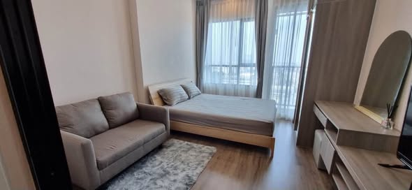 bedroom and living room of KnightsBridge Collage – Ramkhamhaeng