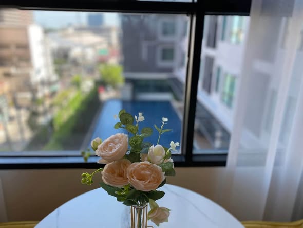 KnightsBridge Collage – Ramkhamhaeng