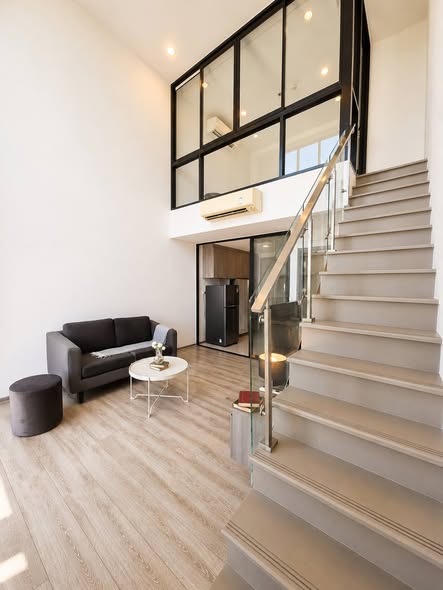 living room of Knightsbridge Collage Sukhumvit 107