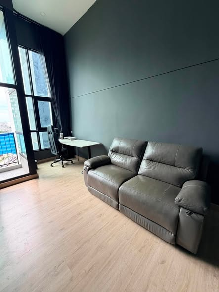 living room of Knightsbridge Duplex Tiwanon | ไนท์บริดจ์ ดูเพล็กซ์ ติวานนท์