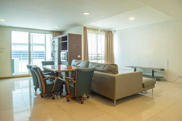living room of Knightsbridge Duplex Tiwanon | ไนท์บริดจ์ ดูเพล็กซ์ ติวานนท์
