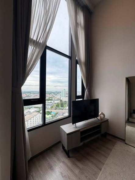bedroom of Knightsbridge Kaset Society