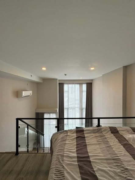 bedroom of Knightsbridge Kaset Society