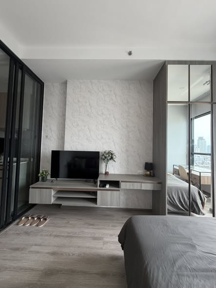 bedroom of KnightsBridge Prime Onnut