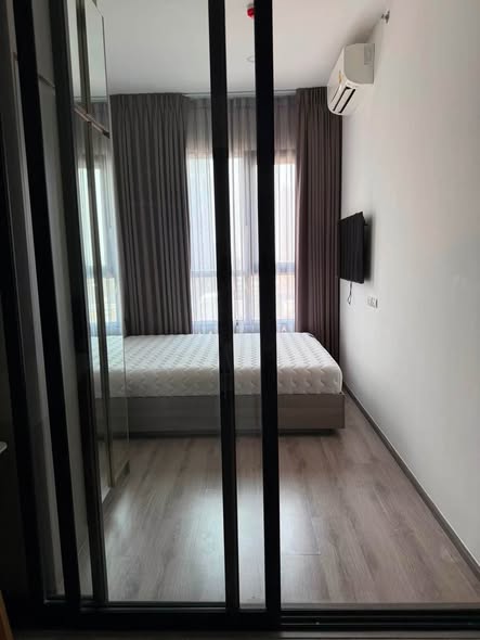 bedroom and room interior of KnightsBridge Prime Onnut