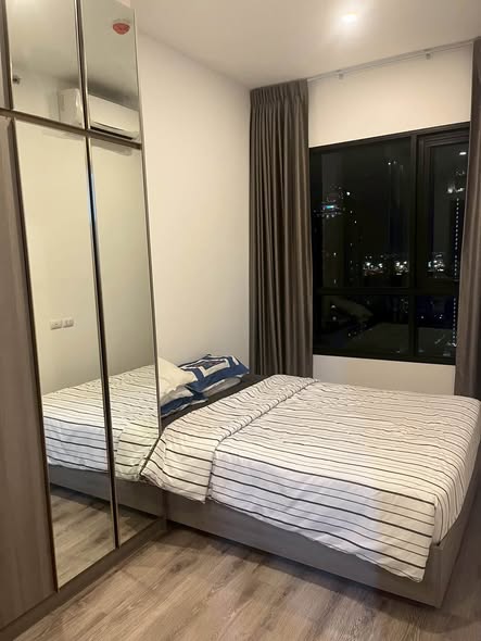 bedroom and room interior of KnightsBridge Prime Onnut