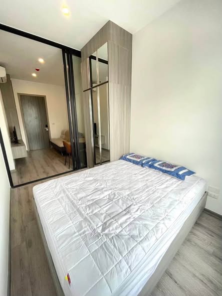 bedroom and room interior of KnightsBridge Prime Onnut