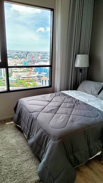 bedroom of KnightsBridge Prime Ratchayothin