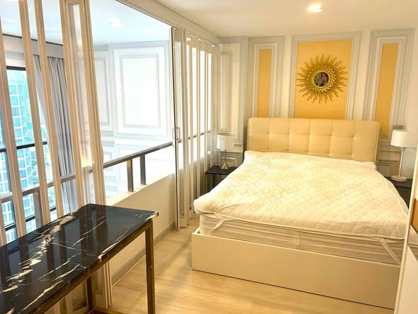 bedroom of KnightsBridge Prime Sathon