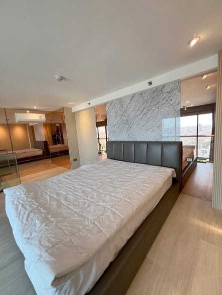 bedroom of KnightsBridge Prime Sathon
