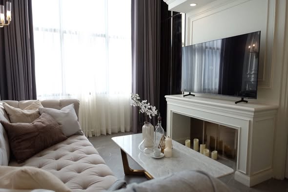 bedroom and living room of KnightsBridge Prime Sathon
