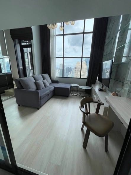 bedroom and living room and room interior of KnightsBridge Prime Sathon