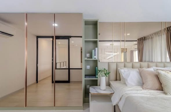 bedroom and room interior of KnightsBridge Prime Sathon