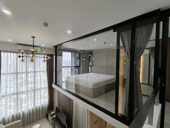 bedroom and room interior of KnightsBridge Prime Sathon