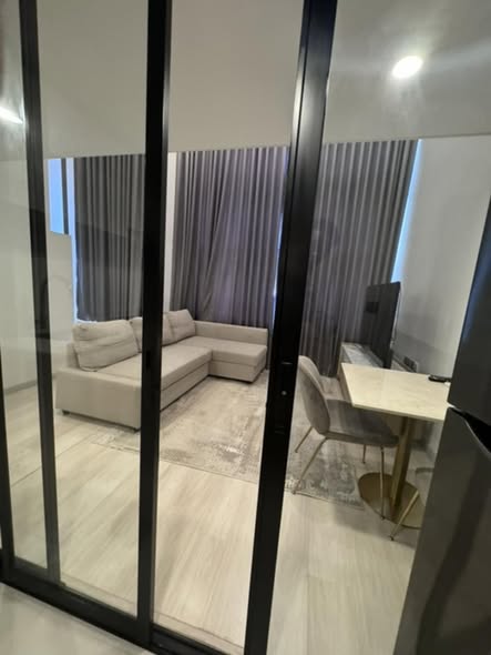 bedroom and room interior of KnightsBridge Prime Sathon