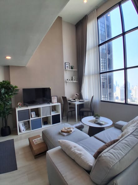 living room of KnightsBridge Prime Sathon