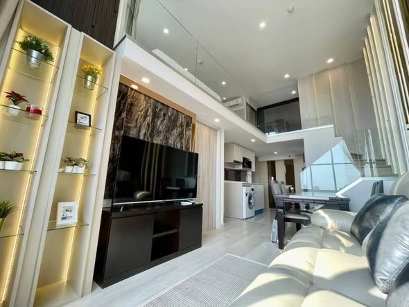 living room of KnightsBridge Prime Sathon