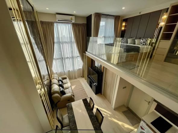living room of KnightsBridge Prime Sathon