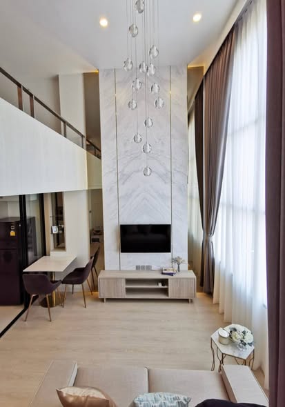 living room and kitchen of KnightsBridge Prime Sathon