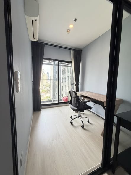 room interior of KnightsBridge Prime Sathon