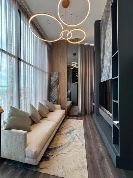 living room of KnightsBridge Space Ratchayothin