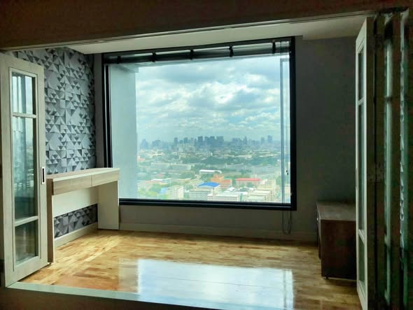 KPN The Capital Condo