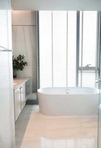 bathroom of KRAAM Sukhumvit 26 (คราม สุขุมวิท 26)