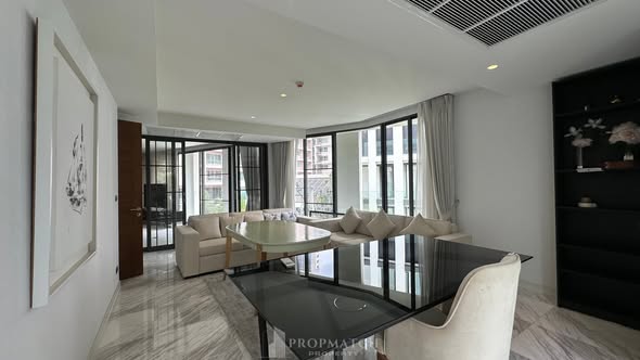 living room of La Citta Delre Thonglor 16
