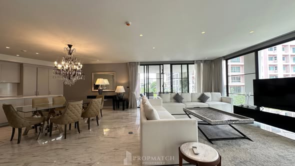 living room of La Citta Delre Thonglor 16