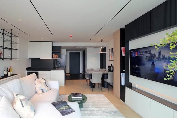 living room of Lake Avenue Condominium