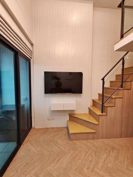 living room of Landmark @MRTA Station
