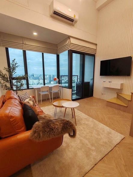 living room and bedroom of Landmark @MRTA Station