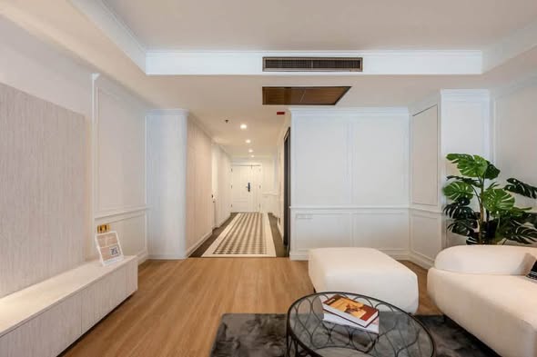 living room of Las Colinas