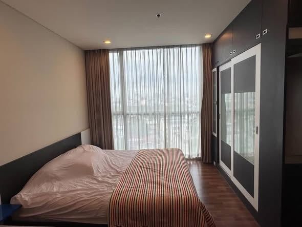 bedroom of Le Luk Condominium