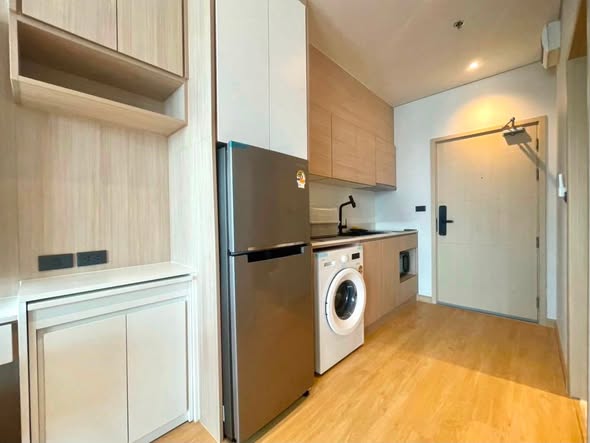 Le Luk Condominium