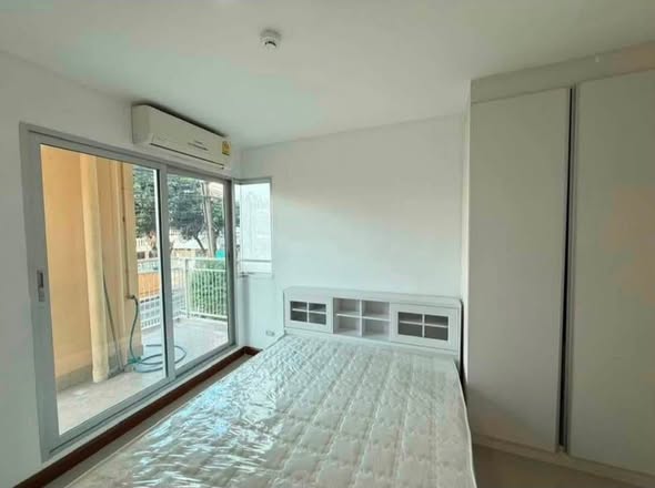 bedroom of Le Rich Condominium
