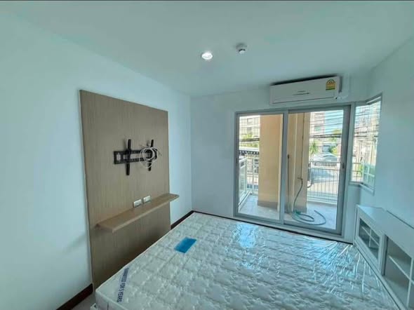 bedroom of Le Rich Condominium
