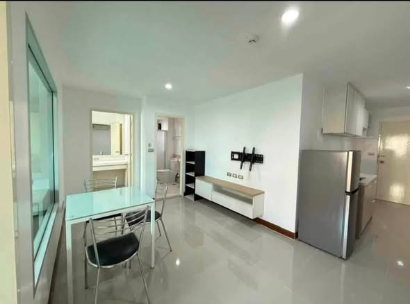 Le Rich Condominium