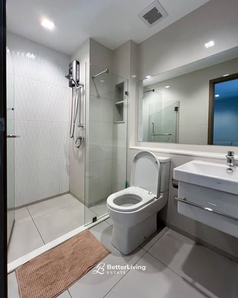 bathroom of Life Asoke – Rama 9