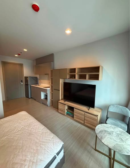 bedroom of Life Asoke – Rama 9