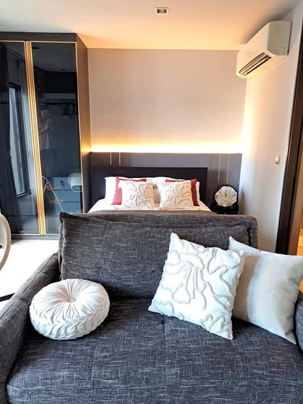bedroom of Life Asoke – Rama 9