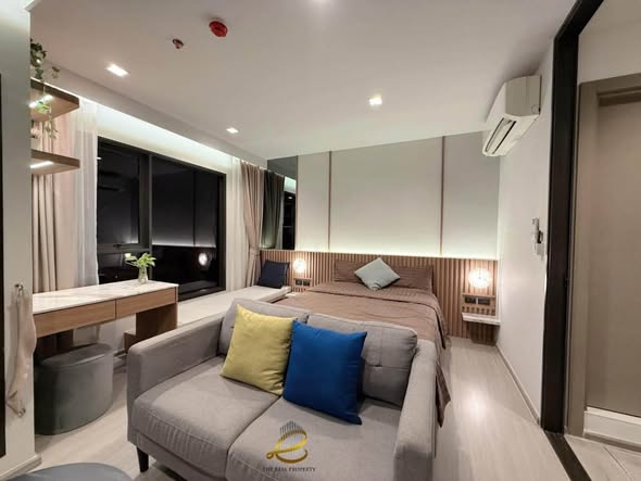 bedroom of Life Asoke – Rama 9