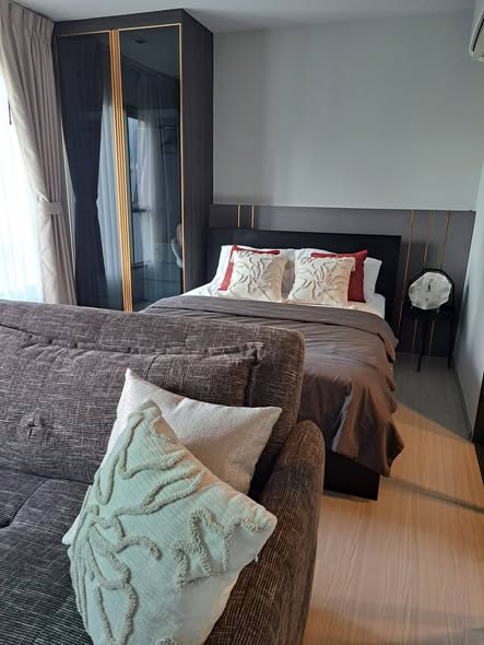 bedroom of Life Asoke – Rama 9